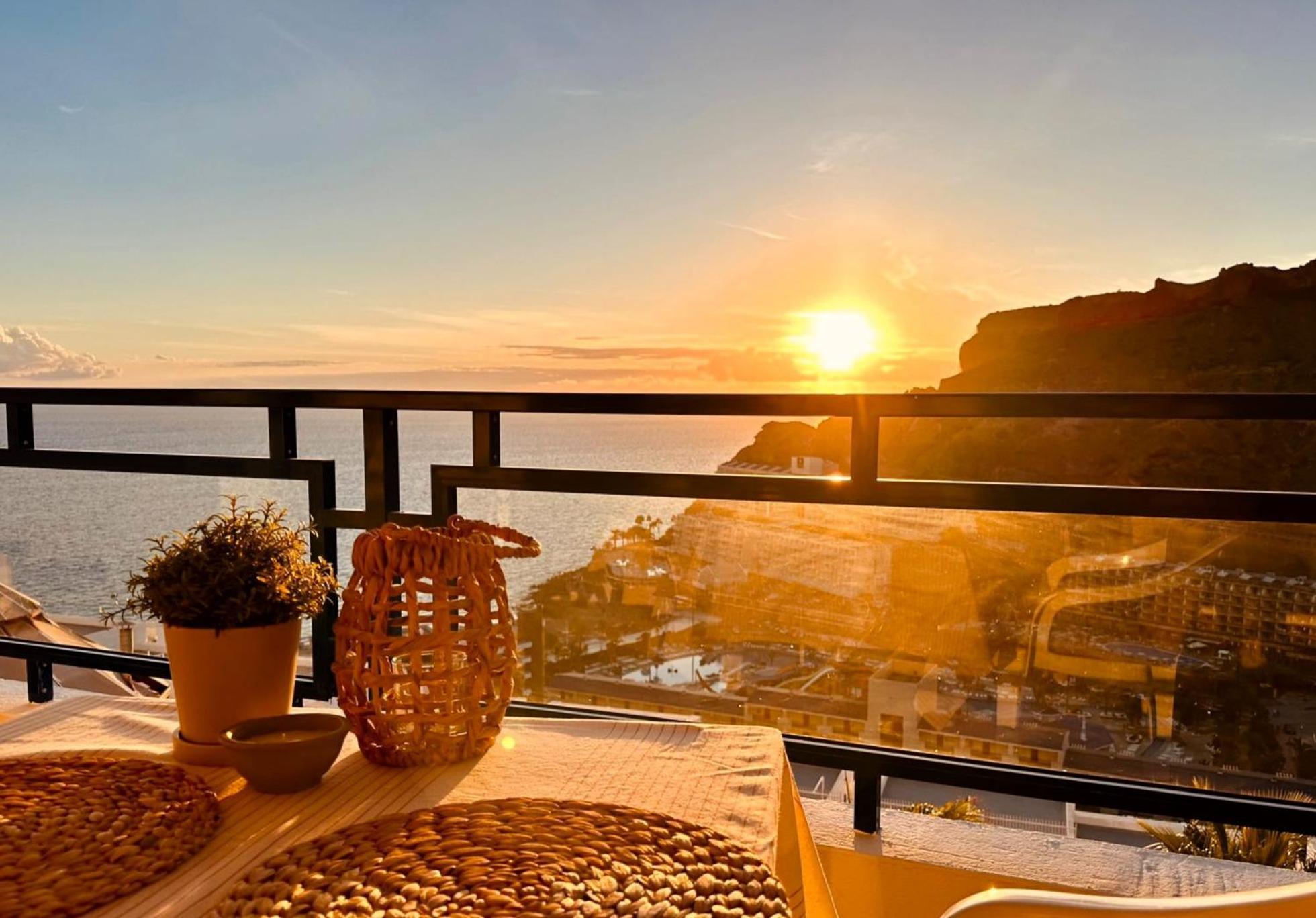 Sea View - Big Terrace - Sunset Apartment *